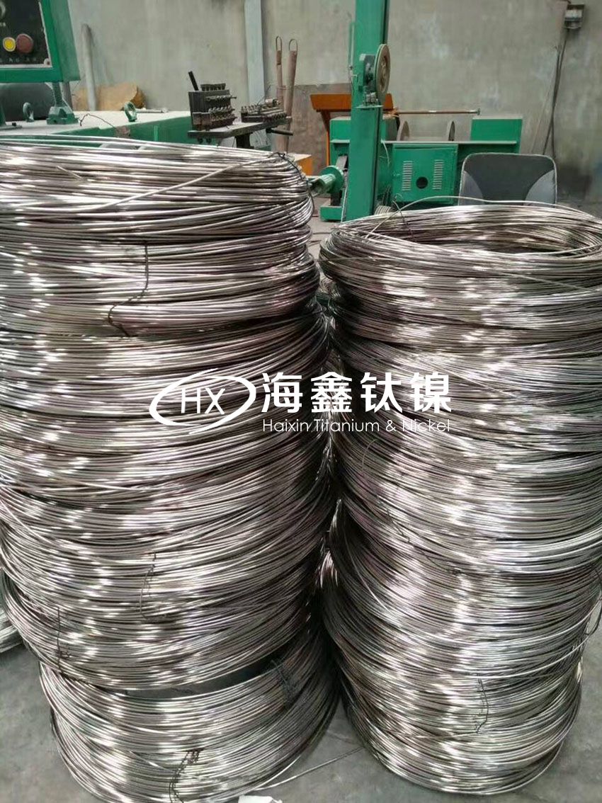 钛及钛合金表面烤瓷冠符合口腔臨床要求